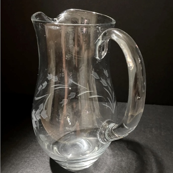 Vintage Colony "Melissa" Crystal Pitcher Mouthblown Handcut 64 oz Capacity - Picture 3 of 6